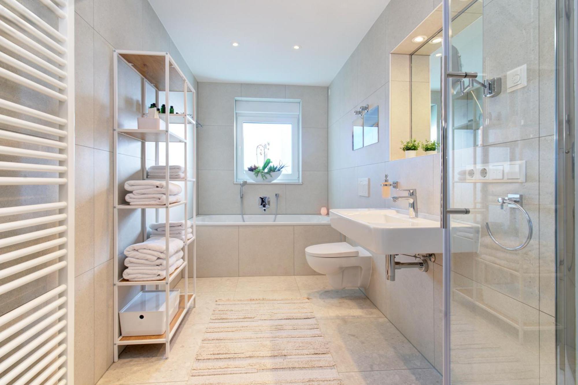 BlumenRaum Ferienwohnung 2 Karlsruhe Bagian luar foto